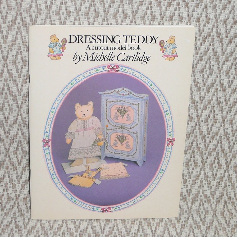 Dressing Teddy Vintage Paper Dolls (with Wardrobe) Uncut, Unused 1981